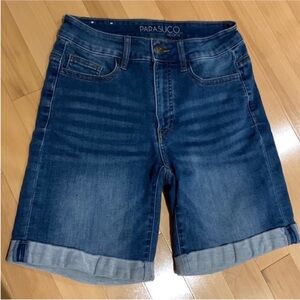 Parasuco Jeans - Fitted Jean Shorts with rolled hem/cuff - size 4
